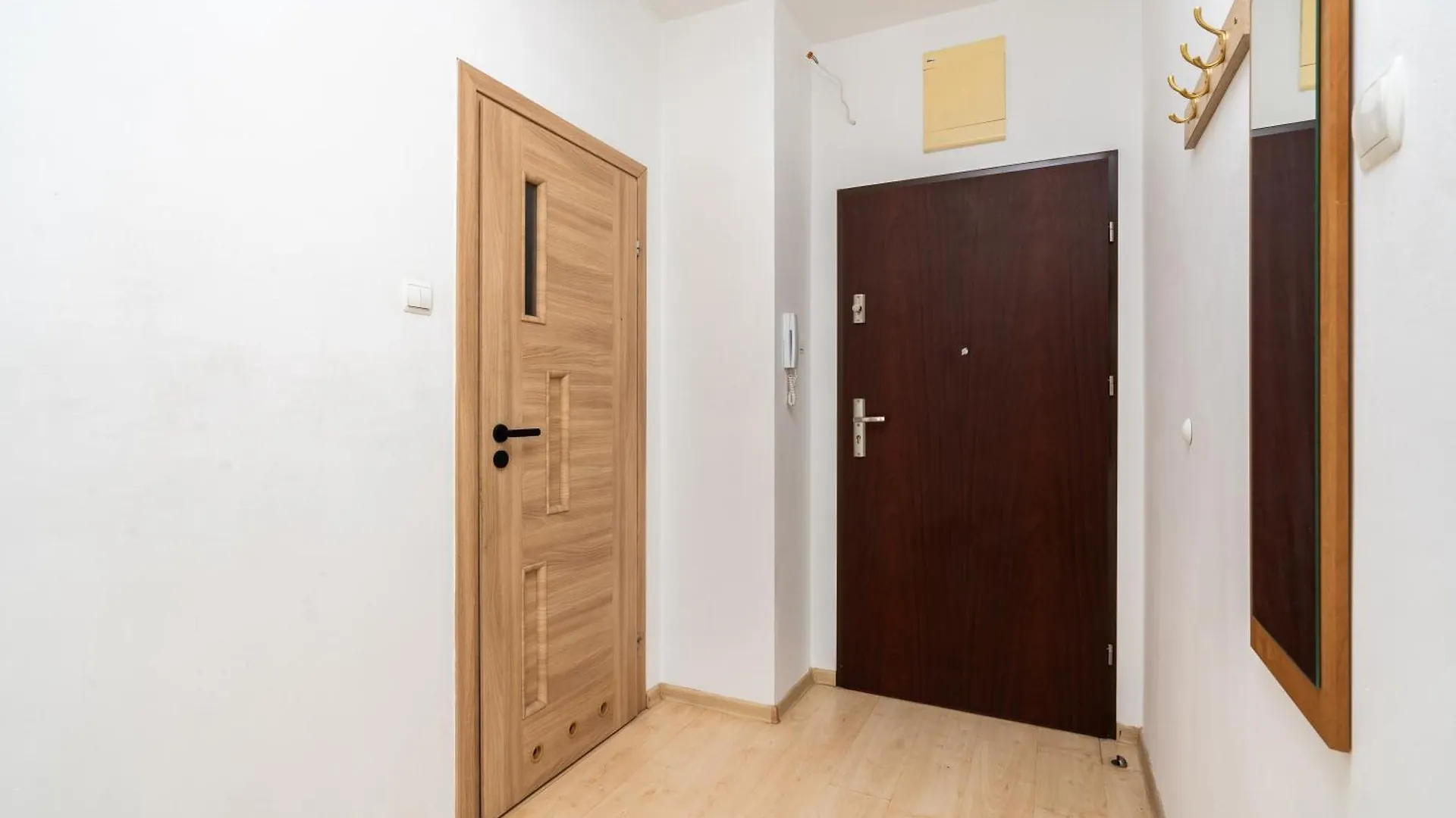 Apartment Obozowa Sunny Studio Krakow